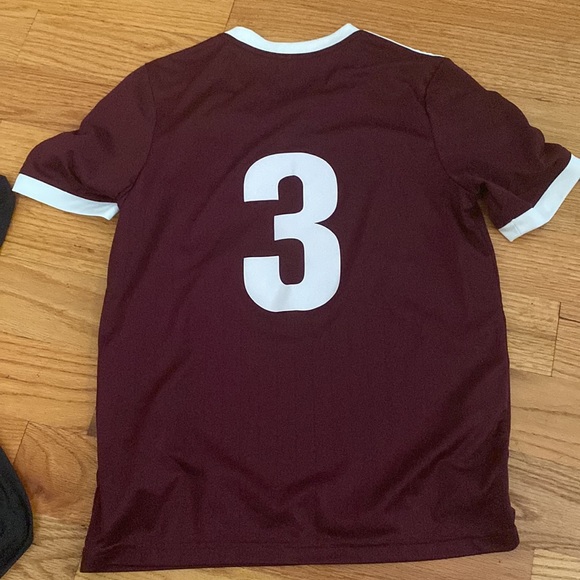 Adidas and under armor boy‘s t-shirt size L - Picture 4 of 7